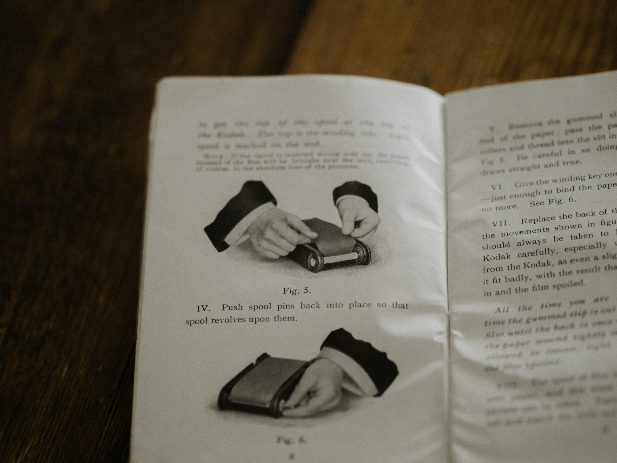 An illustrated guide showing shortcuts available on math watches.