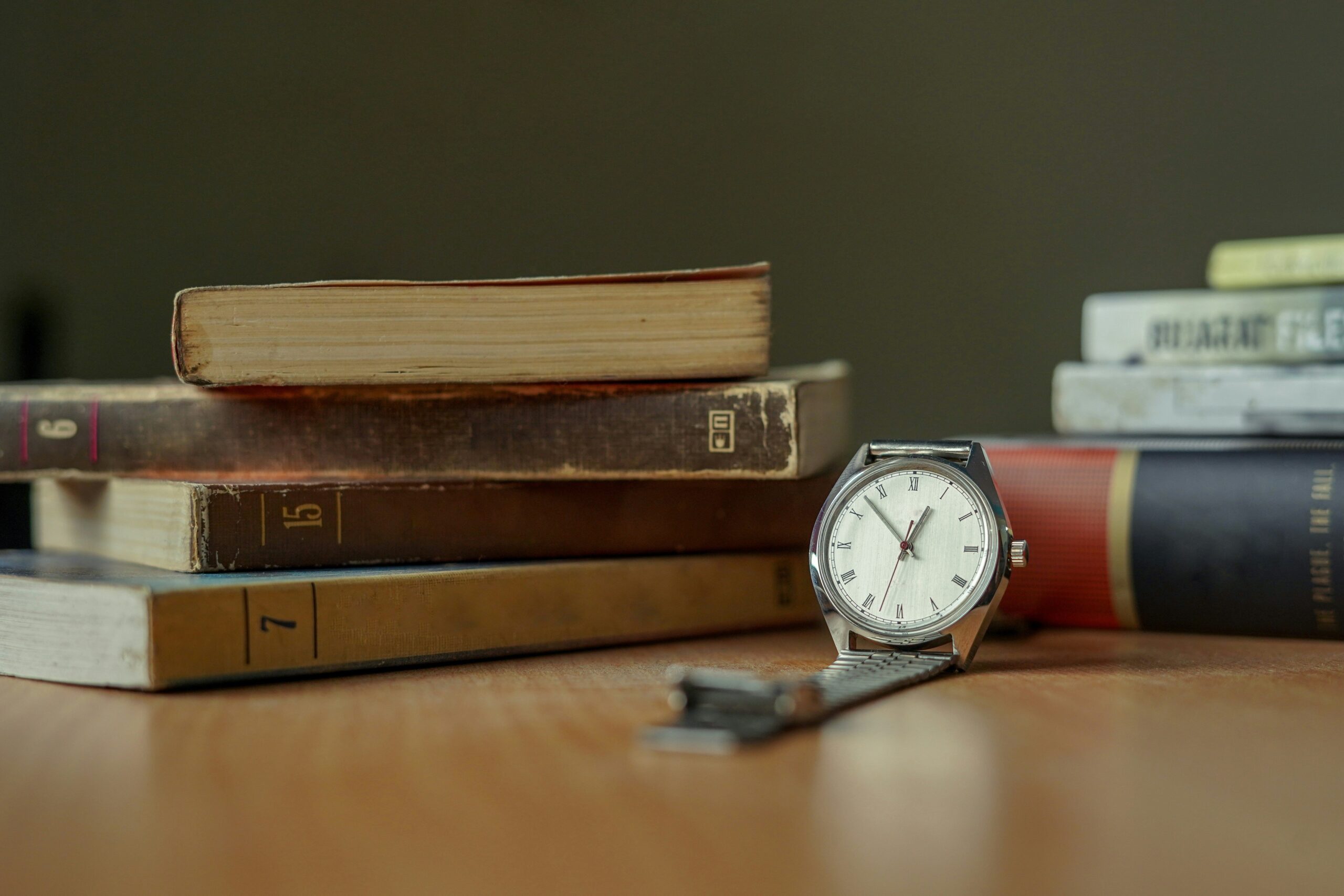 Side-by-side comparison of popular study watches