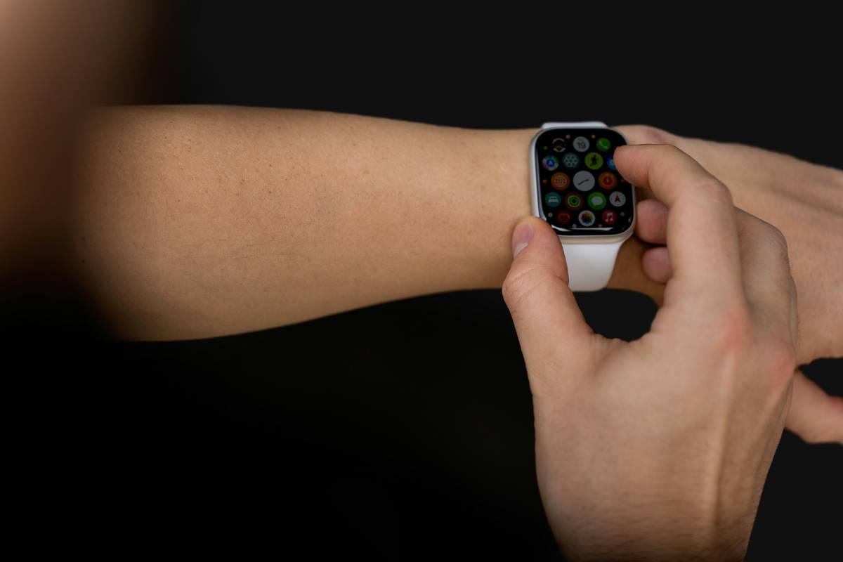 How the Latest Tech in Watch Calculators is Revolutionizing Wearable Technology