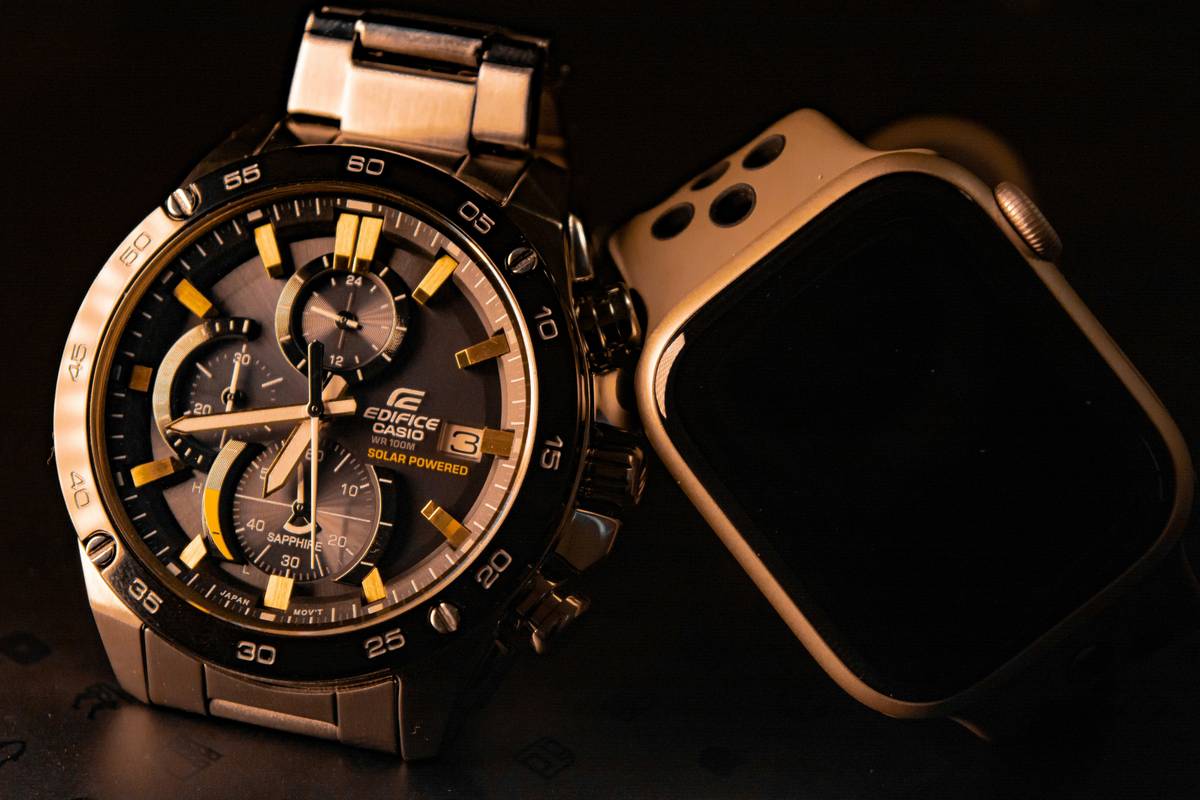The Ultimate Gadget Comparison: Why Watch Calculators Are Making a Comeback