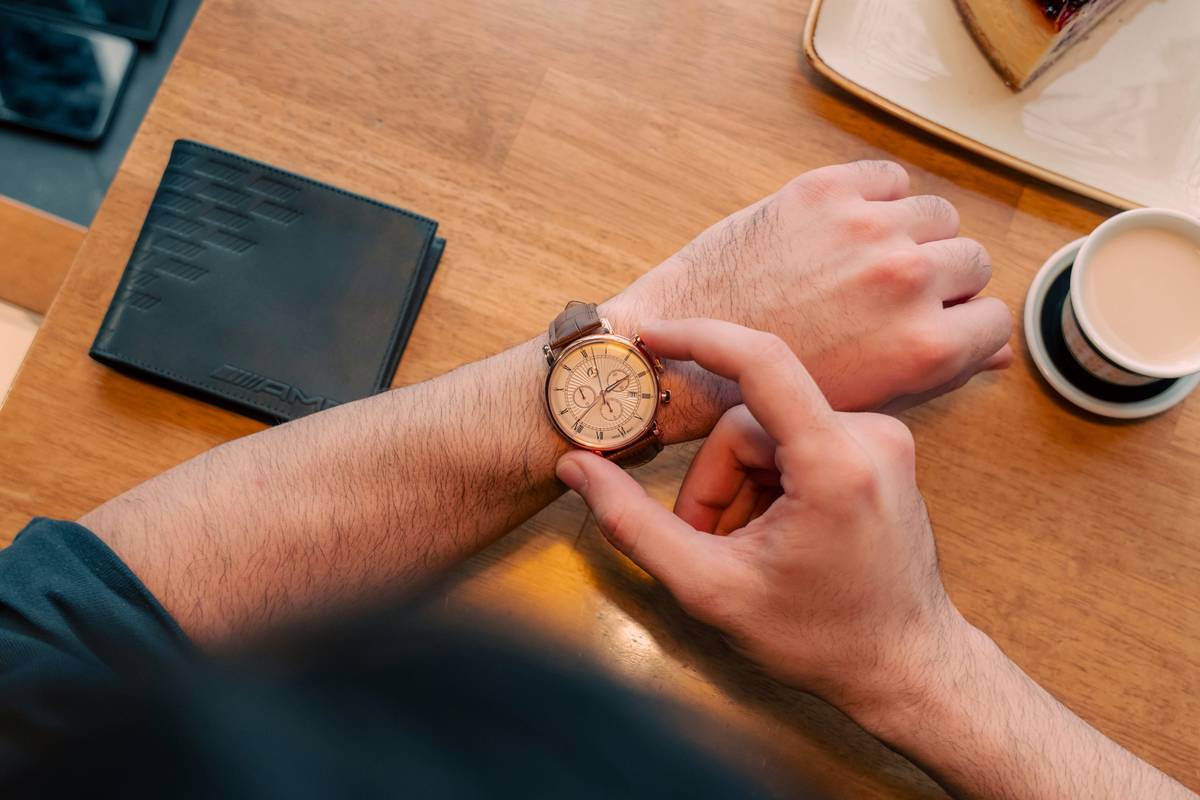 The Ultimate Study Watch Tool: Why Your Wrist Might Be the Smartest Desk You Own